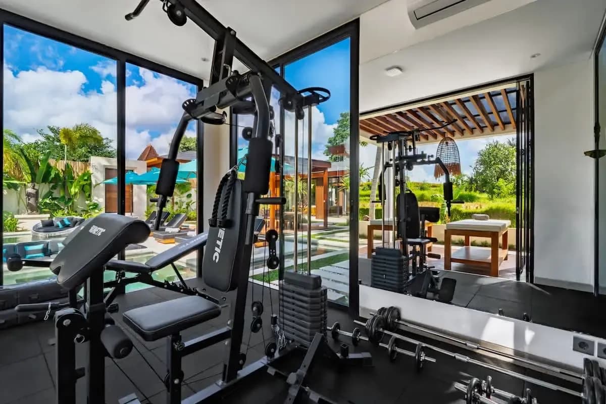 Villa Maia : 4BR Pool, Bathtub & Gym Ubud
